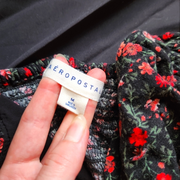 RED FLORAL DRESS🌹 - Picture 6 of 6